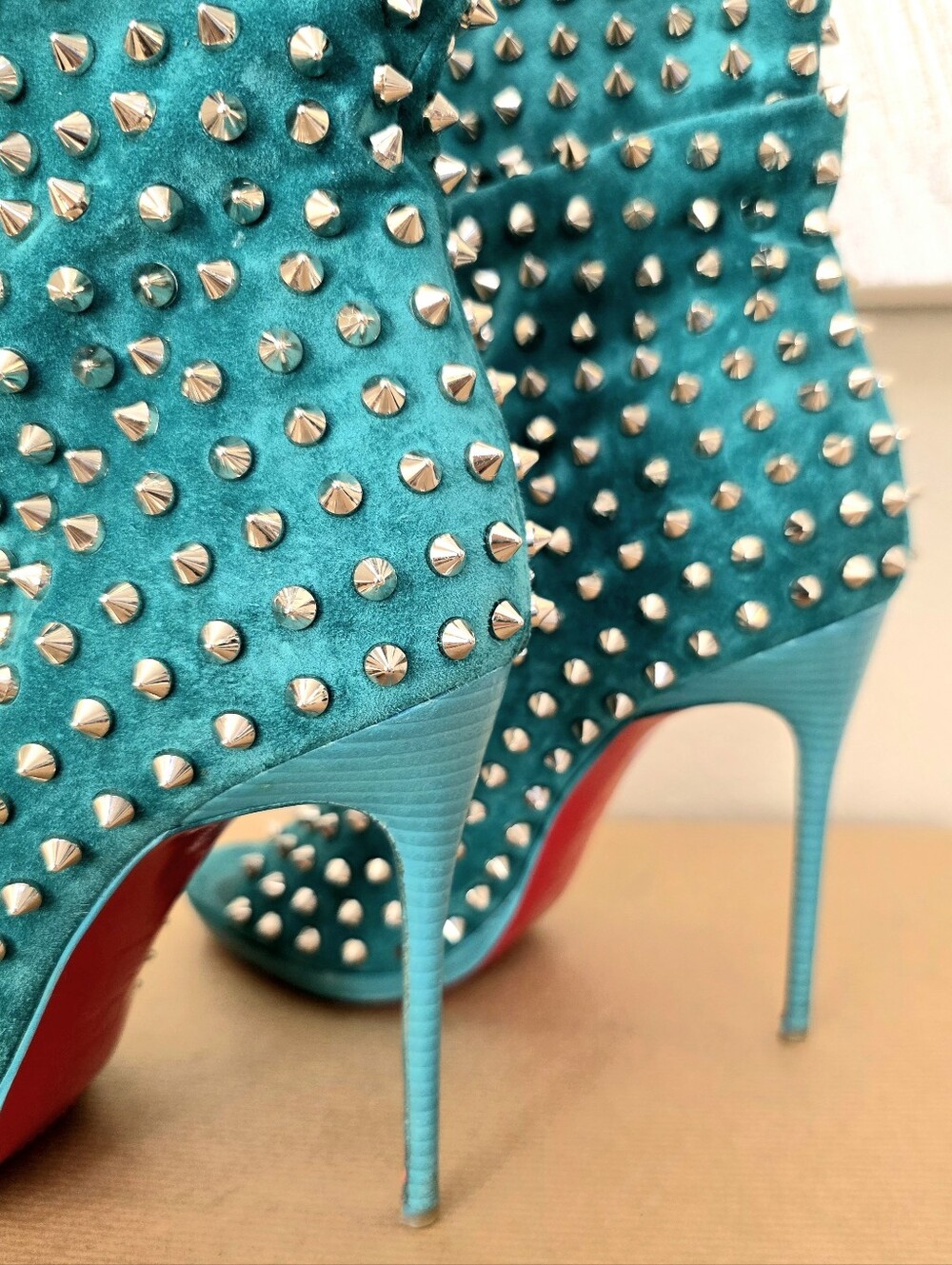Christian Louboutin Aqua Suede Silver Spiked Open Toe Ankle Boots Size 38 US 7-9 - Picture 11 of 14